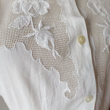 Carica l&#39;immagine nel visualizzatore di Gallery, 1940s 1950s - Precious Hand Embroidery Cotton Blouse - W33 (84cm)
