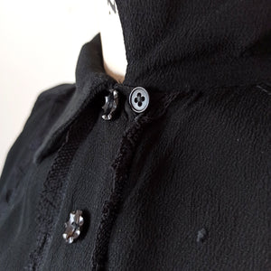 1940s - Beautiful Black Embroidery Crepe Blouse - W37 (94cm)