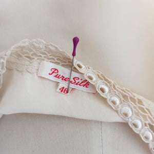 1940s 1950s - Exquisite Hand Embroidered Pure Silk Blouse - Sz 46