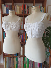 Laden Sie das Bild in den Galerie-Viewer, 1910s 1940s - Joblot x 23pc + 1pc
