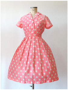 1950s 1960s - GERMANY - Iconic Pink Dotted Cotton Dress - W26 (66cm)