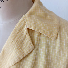 Cargar imagen en el visor de la galería, 1950s 1960s - Adorable Butter Yellow Cotton Dress - W28 (71cm)

