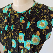 Cargar imagen en el visor de la galería, 1960s - Floral Dress
