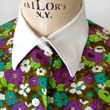 Cargar imagen en el visor de la galería, 1960s - ARNO - Floral Blouse - Sz S/M
