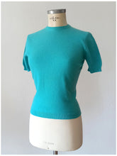 Charger l&#39;image dans la galerie, 1950s - PRINGLE OF SCOTLAND - Blue Cashmere Jumper - Sz 36
