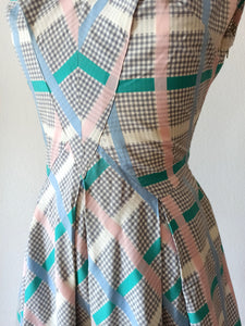 1940s 1950s - Adorable Pastel Colors Cotton Dress - W29 (74cm)
