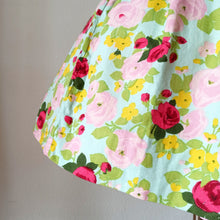 Cargar imagen en el visor de la galería, 1950s 1960s - Spectacular Roseprint Dress - W28.5 (72cm)

