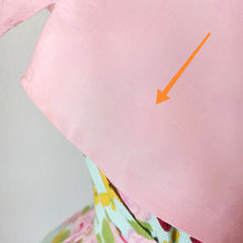 Cargar imagen en el visor de la galería, 1950s 1960s - Spectacular Roseprint Dress - W28.5 (72cm)
