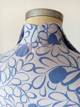 Laden Sie das Bild in den Galerie-Viewer, 1940s - Delicious Day Dress - W28.5 (72cm)
