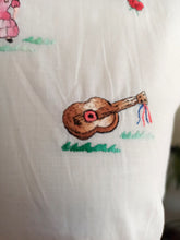 Charger l&#39;image dans la galerie, 1950s - Exquisite Flamenco Dancers Embroidery Blouse - W31.5 (80cm)
