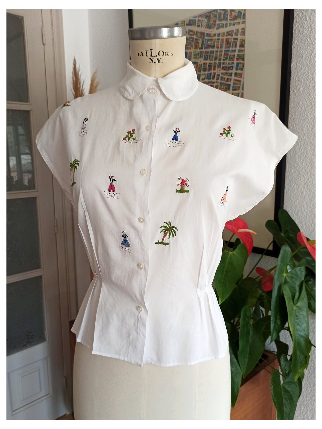1950s - Exquisite Fuerteventura Island Embroidery Blouse - W35 (90cm)