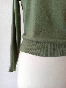 1950s 1960s - PRINGLE OF SCOTLAND - Olive Green Cashmere Sweater - Sz 36