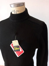 Laden Sie das Bild in den Galerie-Viewer, 1960s - DEADSTOCK - Cofasa, Spain - Black Sweater - Sz 4
