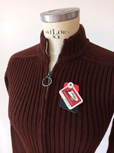 Cargar imagen en el visor de la galería, 1960s - DEADSTOCK - MACAP, Spain - Brown Zipper Jacket
