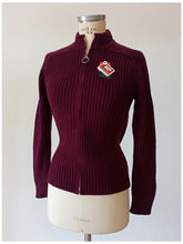 Cargar imagen en el visor de la galería, 1960s - DEADSTOCK - MACAP, Spain - Mulberry Zipper Jacket
