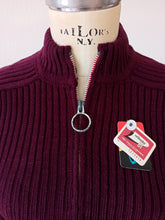 Cargar imagen en el visor de la galería, 1960s - DEADSTOCK - MACAP, Spain - Mulberry Zipper Jacket
