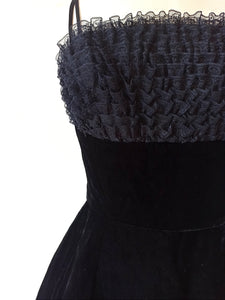1950s 1960s - BLANES, London - Stunning Black Velvet Dress - W27 (68cm)