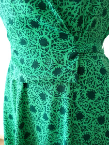 1940s - DAKO MODEN, Germany - Green Rayon Dress - W27 (68cm)