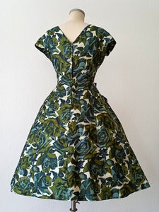 1950s - YOUR WENDY DRESS - Stunning Roseprint Dress - W28.5 (72cm)