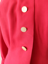 Cargar imagen en el visor de la galería, 1940s - Exquisite Cherry Red Gabardine Rayon Blouse - W35 (90cm)
