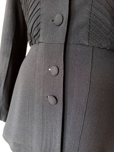 1940s - PRESTIGE, Paris - Sublime Couture Black Crepe Jacket - W30 (76cm)
