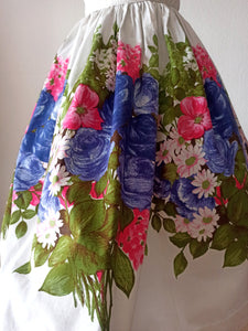 1950s - RHONA ROY, London - Stunning Floral Roseprint Dress - W24.5 (62cm)