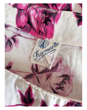 Cargar imagen en el visor de la galería, 1950s 1960s - FRIPONNETTE, Paris - Cute Roseprint Cotton Dress - W26 (66cm)
