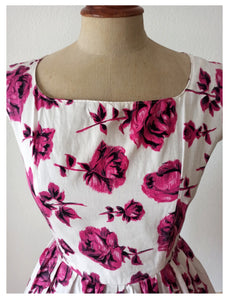 1950s 1960s - FRIPONNETTE, Paris - Cute Roseprint Cotton Dress - W26 (66cm)