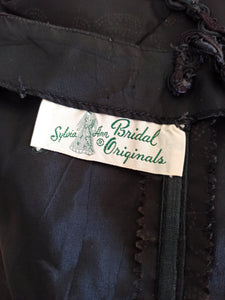 1950s - SYLVIA ANN, USA - Stunning Gold Lurex Black Dress - W24.5 (62cm)