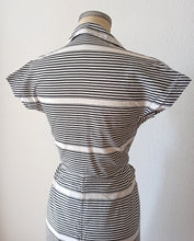 Cargar imagen en el visor de la galería, 1950s - Superb French Black Stripes Cotton Dress - W29 (74cm)
