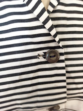 Cargar imagen en el visor de la galería, 1950s - Superb French Black Stripes Cotton Dress - W29 (74cm)
