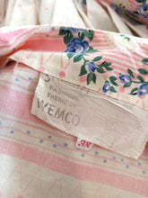 Cargar imagen en el visor de la galería, 1950s - SAMBO FASHIONS - Adorable Roseprint Bolero Dress - W26 (66cm)

