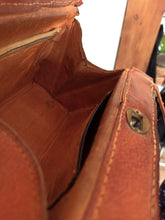Carica l&#39;immagine nel visualizzatore di Gallery, 1940s 1950s - Gorgeous Brown Leather Handbag
