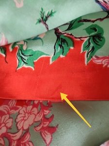 1940s 1950s - Stunning Firebirds Silk Blouse
