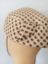 Cargar imagen en el visor de la galería, 1950s - Fabulous Raffia Hat &amp; Purse Set
