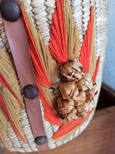 Cargar imagen en el visor de la galería, 1950s 1960s - Rarity! Fabulous Acapulco Massive Format Handbag
