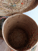 Cargar imagen en el visor de la galería, 1950s 1960s - Rarity! Fabulous Acapulco Massive Format Handbag
