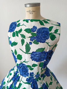 1950s - Fabulous French Roseprint Cotton Dress - W27 (68cm)