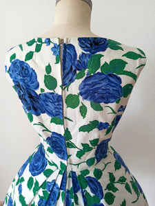 1950s - Fabulous French Roseprint Cotton Dress - W27 (68cm)