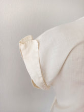 Charger l&#39;image dans la galerie, 1950s - Adorable Mallorca Souvenir Embroidery Blouse - W30 (76cm)
