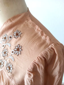 1930s 1940s - Precious Sand Embroidered Blouse - W29 (74cm)