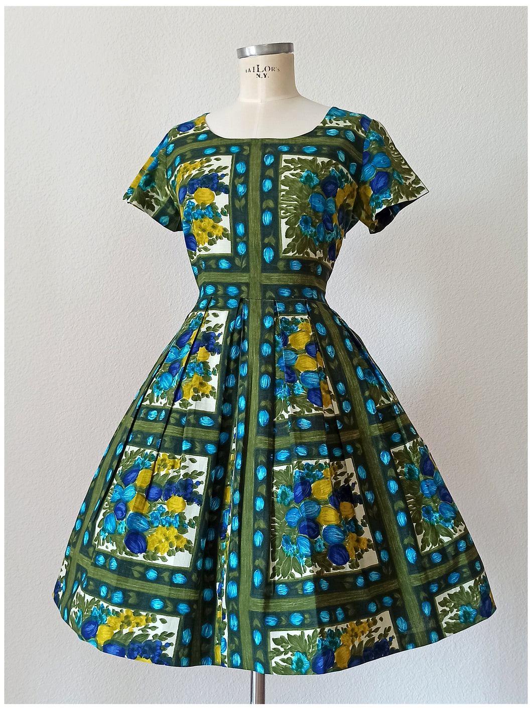 1950s 1960s - BADER, Germany - Spectacular Floral Dress - W35 (88cm)
