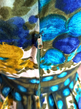 Cargar imagen en el visor de la galería, 1950s 1960s - BADER, Germany - Spectacular Floral Dress - W35 (88cm)
