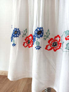 1940s - Delightful Embroidery Rayon Dress - W30 (76cm)