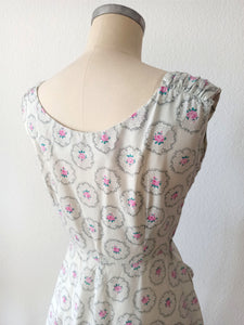 1940s - DOLLY DAY, USA - Adorable Roseprint Bolero Dress - W28 (70cm)