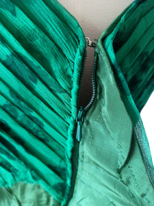 1950s - NINA FABBRI, Belgium - Exquisite Green Silk Couture Dress - W27 (68cm)