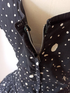 1950s - Spectacular Black Cotton Dress - W29 (74cm)
