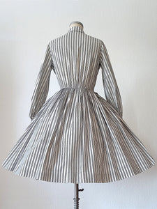 1940s 1950s - Outstanding Beauty Cotton Dress - W28.5 (72cm)