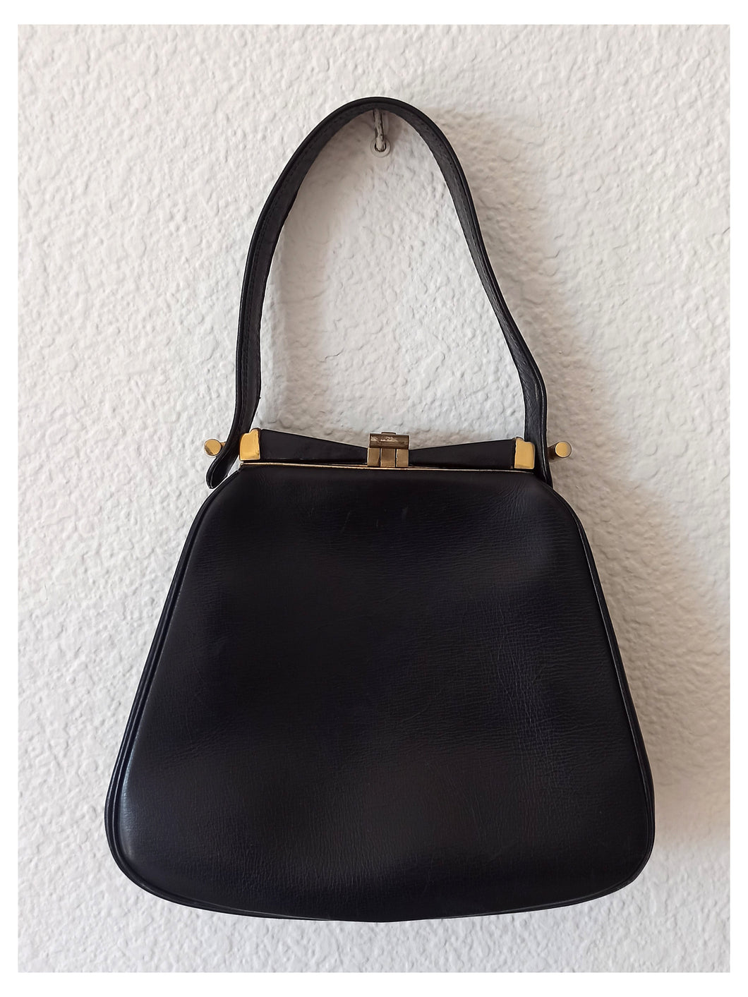 1940s - Exquisite Black Leather Handbag