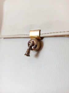 1950s 1960s - Gorgeous Shape Handbag